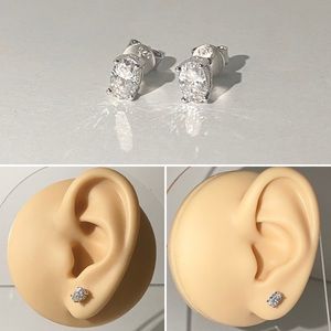 925 1 Ct (0.5 Ct each stone) Oval Moissanite Earrings with 2pcs GRA Certificate